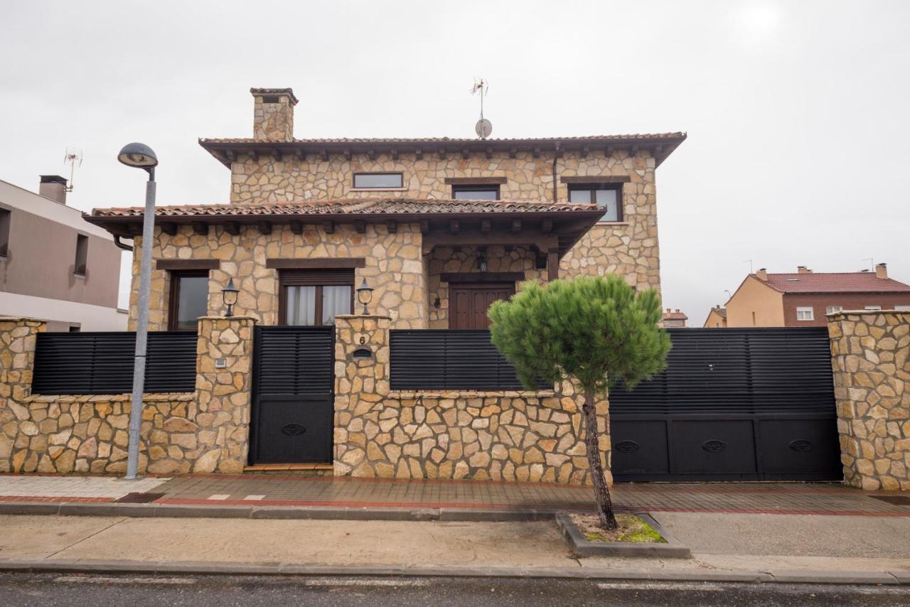 La Casa De Anver Villa La Lastrilla Exterior photo