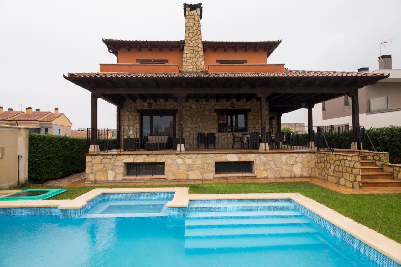 La Casa De Anver Villa La Lastrilla Exterior photo